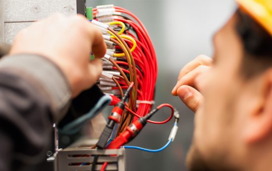 Why Should You Study At The Best Electrician Trade School In Colorado?