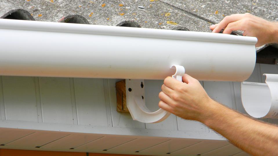 The Requirement of Gutter Cleaner in view of Home Exterior Maintenance