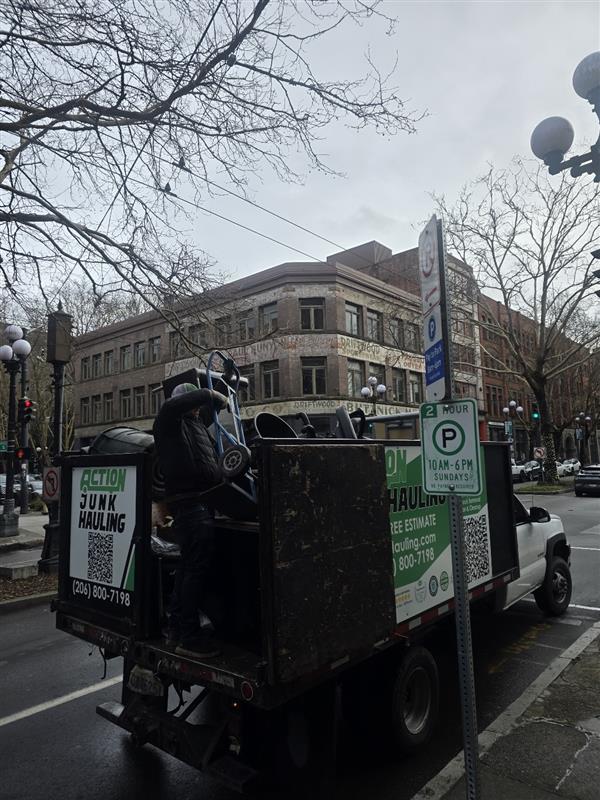 Efficient Junk Removal Solutions for Cleaner Homes and Hassle-Free Property Management